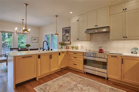 5 Practical Kitchen Peninsula Ideas for Your Remodel - CRD Design Build