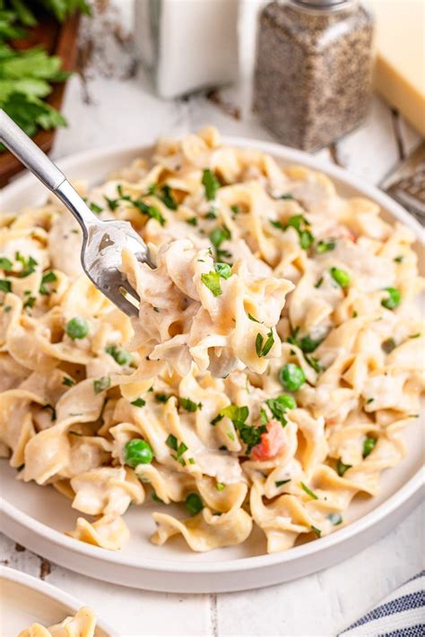 Homemade Tuna Helper | Yummy pasta recipes, Clean recipes, Fast dinner ...
