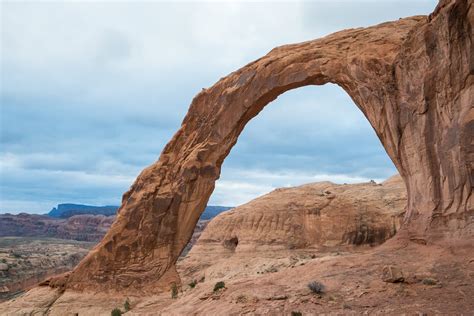 How to Hike the Corona Arch Trail in Moab – Bearfoot Theory