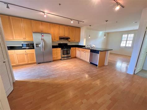 285 N Ventura Ave, Ventura, CA 93001 | Zillow