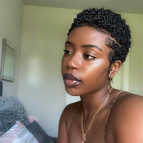 Pictures of Uche Mba hairstyle