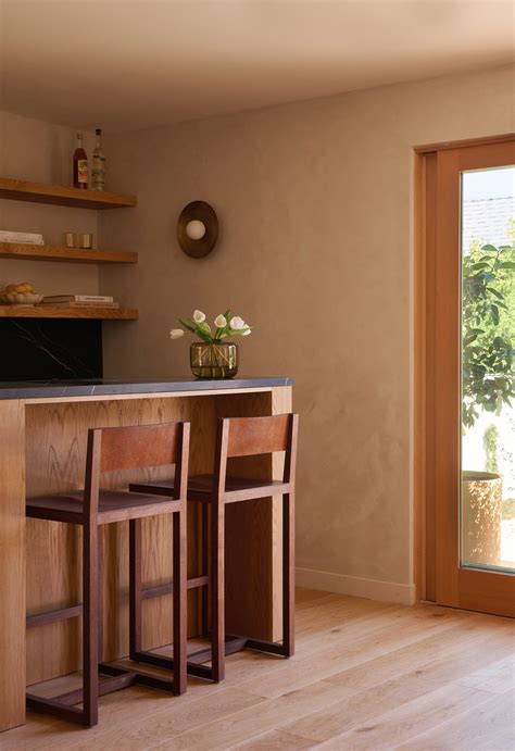 408 N. Beachwood Drive