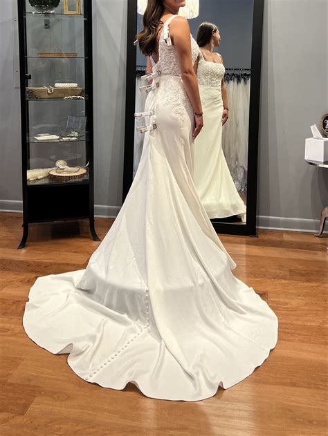 Stella York New Wedding Dress Save 41% - Stillwhite