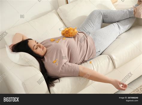 Fat Lazy Wife