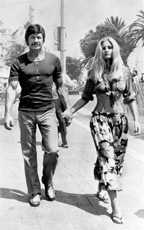 (1971) CHARLES BRONSON (1921-2003) & JILL IRELAND (1936-1990). | Charles bronson, Bronson ...