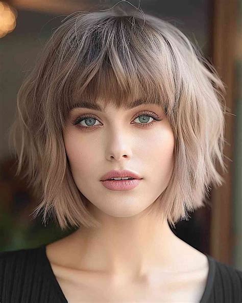 40 Choppy Layered Bobs for Thick Hair to Be Less Poofy in 2023 | Short ...
