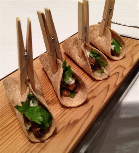 Hors D'oeuvres Pronunciation