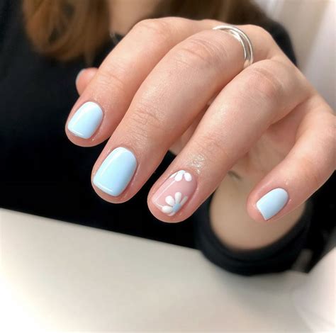 Pin by Loulou on Spring 2024 in 2024 | Simple gel nails, Work nails ...
