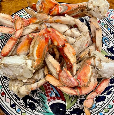 Dungeness Crab Legs – Sena Sea