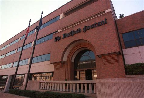 Hartford Courant to close newsroom