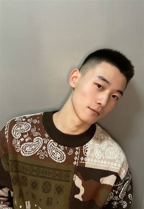 TikTok blogger 小徐立正站好 PRIVATE SET - BRO18