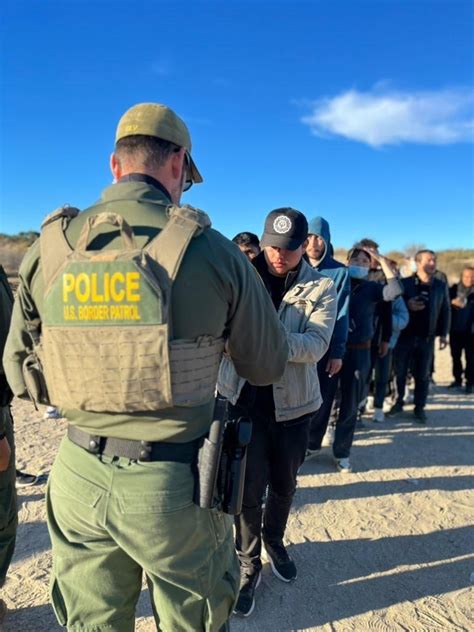 Migrant encampments surging at border in Jacumba Hot Springs: Reporter ...