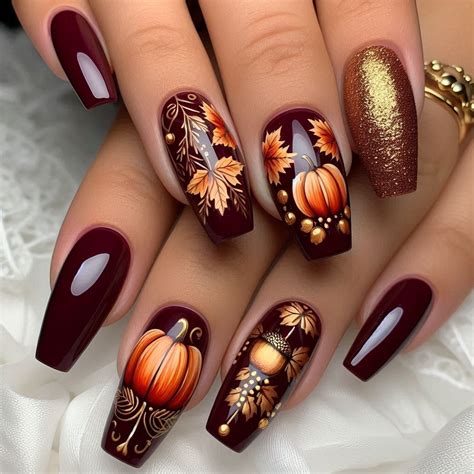 17+ Stunning Thanksgiving Nail Ideas 🍁 You'll Want to Copy This Season! 💅