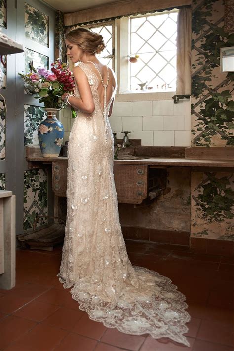 Wedding Dresses - The Ultimate Gallery (BridesMagazine.co.uk) | Wedding dresses vintage 20s ...