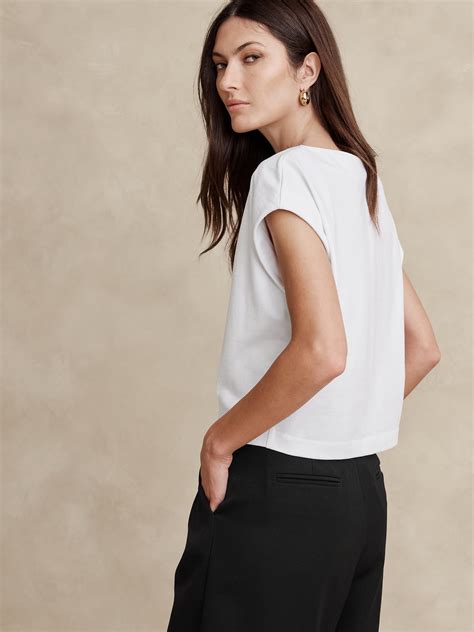 Heavy Cotton Boat-Neck T-Shirt | Banana Republic