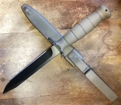 Best Military Field Knife at Sherry Starks blog
