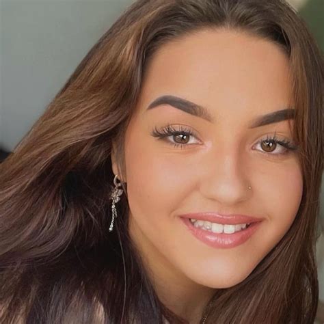 Isabella Santos - Verkäuferin - Swarovski Deutschland GmbH | XING