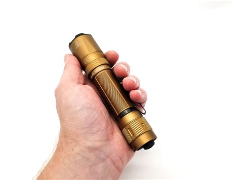 Fenix TK20R UE review | Tactical light with 2,800 lumens | 1Lumen.com