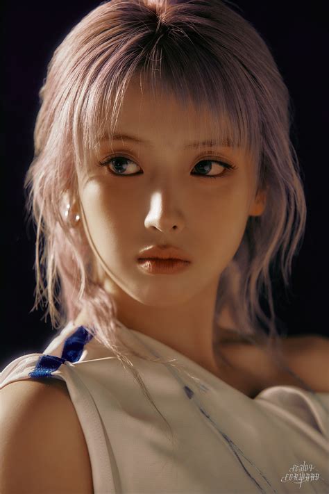 Watch: NMIXX Intrigues With Stylish MV For "KNOW ABOUT ME" Comeback | Soompi