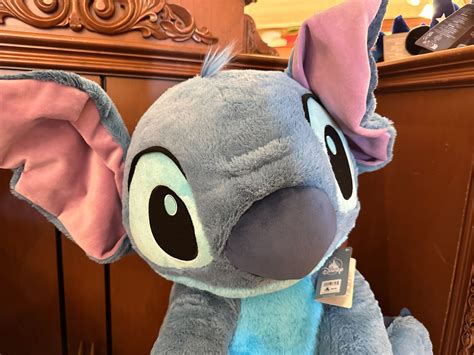 If You Are A Stitch Fan, You Have to See This Giant Plush - MickeyBlog.com
