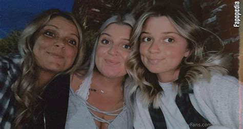 Ellabelleeee Nude OnlyFans Leaks - Photo #1413087 - Fapopedia