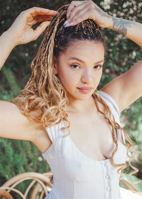 Lildedjanet OnlyFans: A Deep Dive Into The Controversy - Truth or Fiction