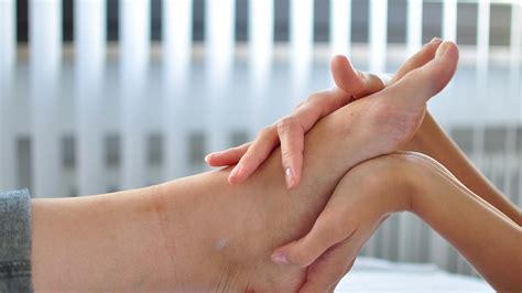 High Foot Arches: Complete Guide to Causes, Symptoms, and Treatment