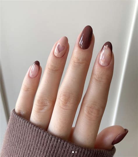 Kendall Jenner has a Russian manicure — but maybe you shouldn't