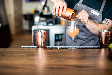 On The Rocks Bar - Black Rock Mountain Resort