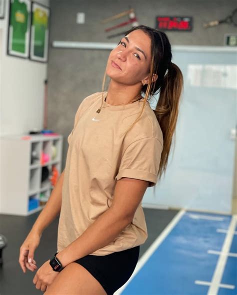 amanda r : r/mmababes