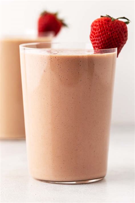Strawberry Banana Protein Shake - Smoothies and Shakes