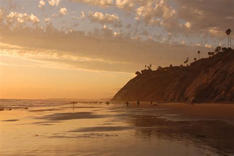 660+ Santa Barbara Tide Stock Photos, Pictures & Royalty-Free Images ...