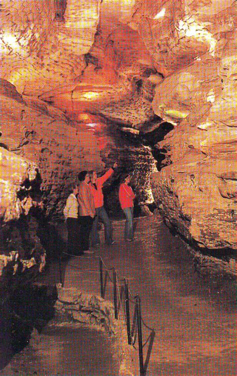 Vintage Mark Twain Cave in Hannibal, MO, Unused Postcard - Etsy
