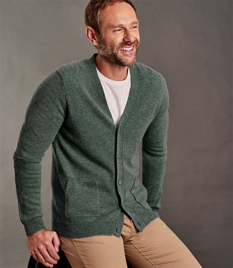 Mens Cardigan Sweater Wool at Jayden Abdullah blog