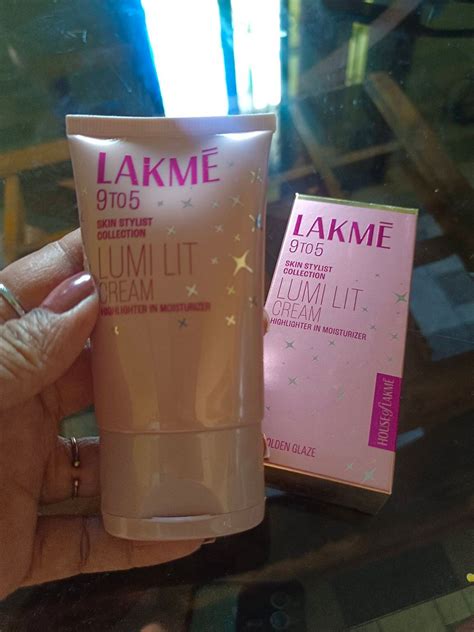 Lakme Lumi Tint Gold 30gm