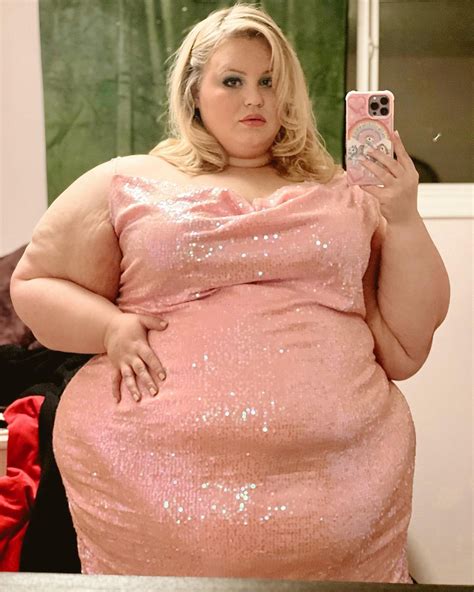 Foxy Roxxie on Tumblr