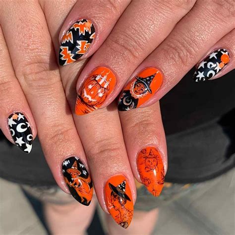 54 Short Halloween Nails: Cute, Simple, And Acrylic Designs To Try ...