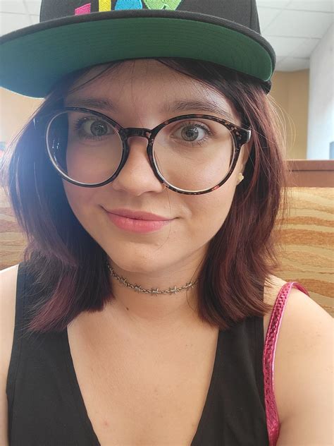 Kacey Aurum Wins Graduate Student Award for Distinguished Service ...