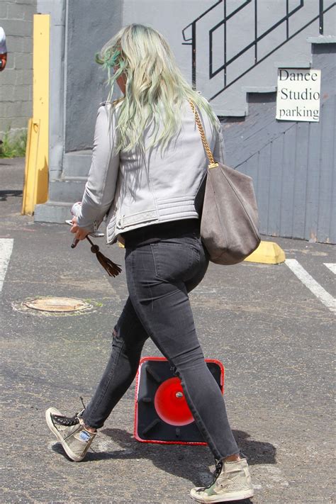 Hilary Duff Booty in Jeans - at a Dance Studio in Los Angeles, April ...