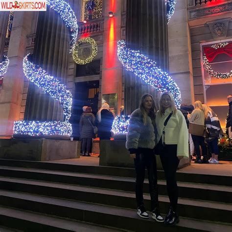 Elizabeth Taylor / elizabetaylor / eveelizabethtaylor___ nude OnlyFans ...