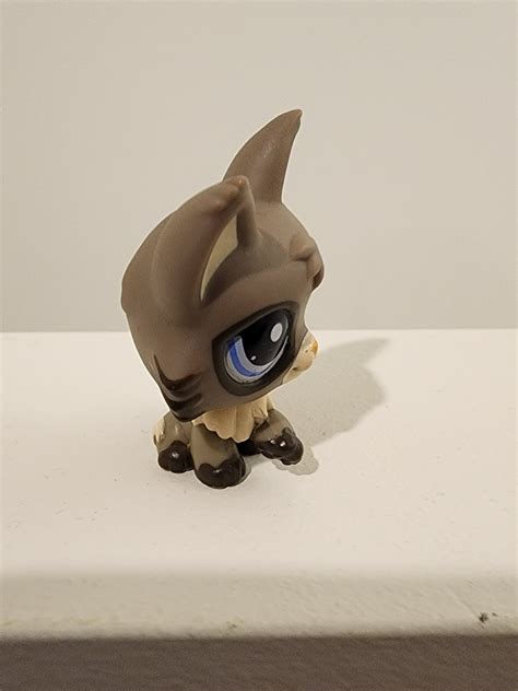 Littlest Pet Shop Wolf Cat 1953 - Etsy