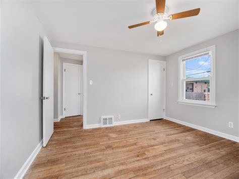 Riverwood Flooring Fort Wayne Indiana | Floor Roma