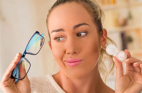 How To Find Best Optician For Contact Lenses & Sunglasses?