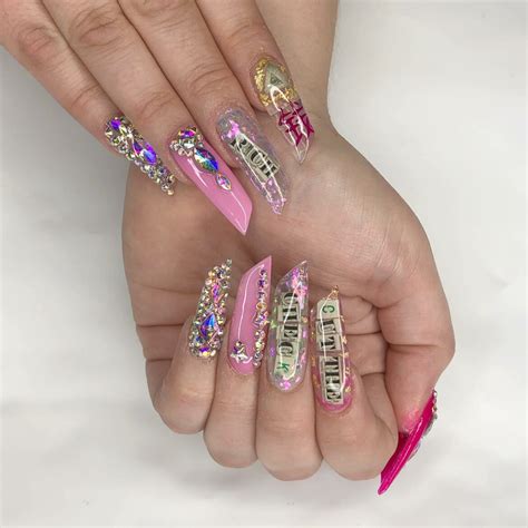 15 Latest Lipstick Shape Nail Ideas To Try In 2024!