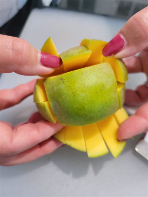Is Mango Good for Diabetes? - Lorena Drago, MS, RDN, CDN, CDE