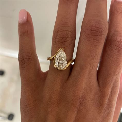 NUDE DIAMONDS™ - TALIA 3.07 | Pear shaped engagement rings, Engagement rings, Dream engagement rings