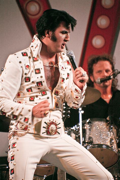 30+ Elvis Presley's Funeral Songs Even Non-Fans Will Love - Fifities Web