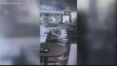 Bartender: Clay officers didn't do enough after report of drunk mom in ...