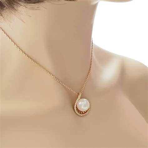 Large Pearl Gold Necklace | Wedding Gift For Mom, Aunt, Sister, Friends ...