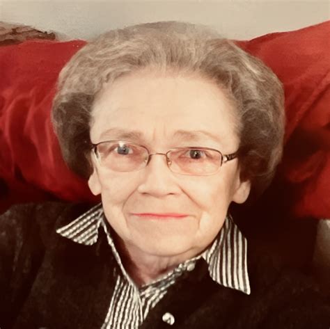 Baumann, Mozelle (nee: Goff) - Kutis Funeral Home Inc